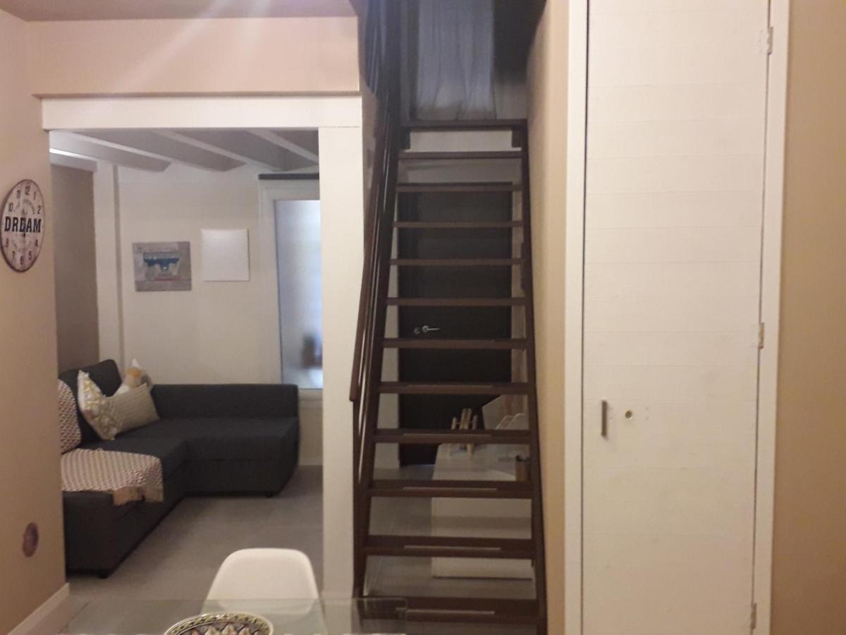 Nuovissimo Appartamento Lungomare Bari Buitenkant foto